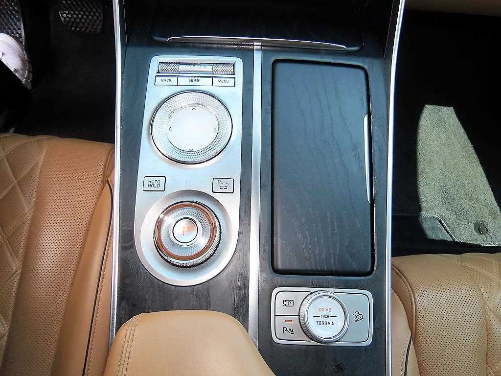 Genesis GV80 - Vista 11