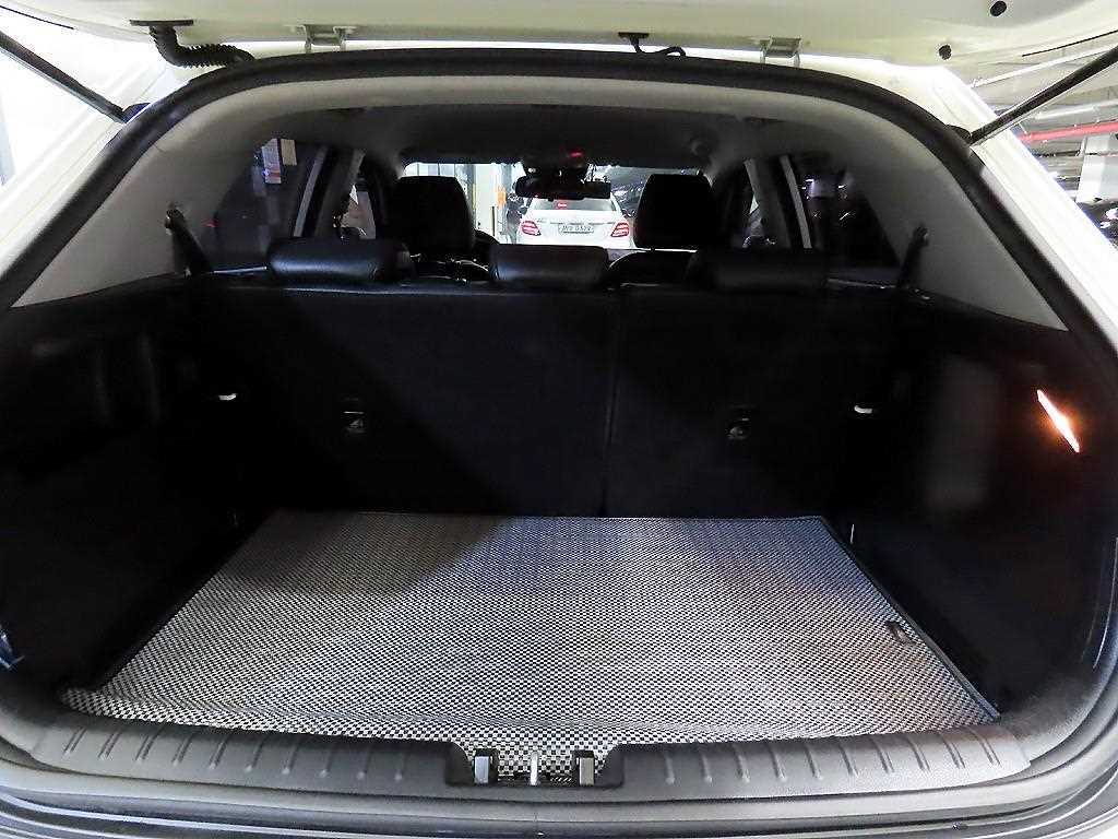 KIA Stonic 2019 Blanco - Importación desde Corea - HF Imports Iquique - Foto 18