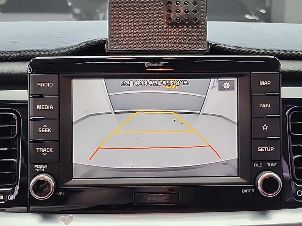 KIA Stonic 2018 - Importación desde Corea - HF Imports Iquique - Foto 16