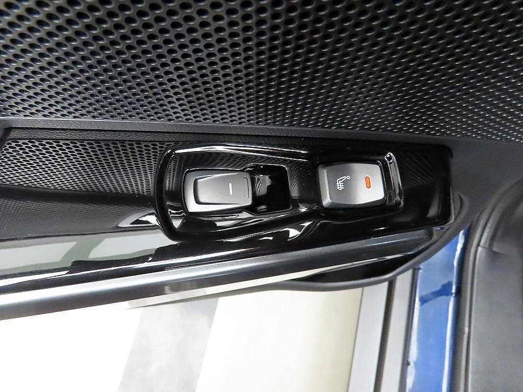 Ssangyong Tivoli - Vista 12