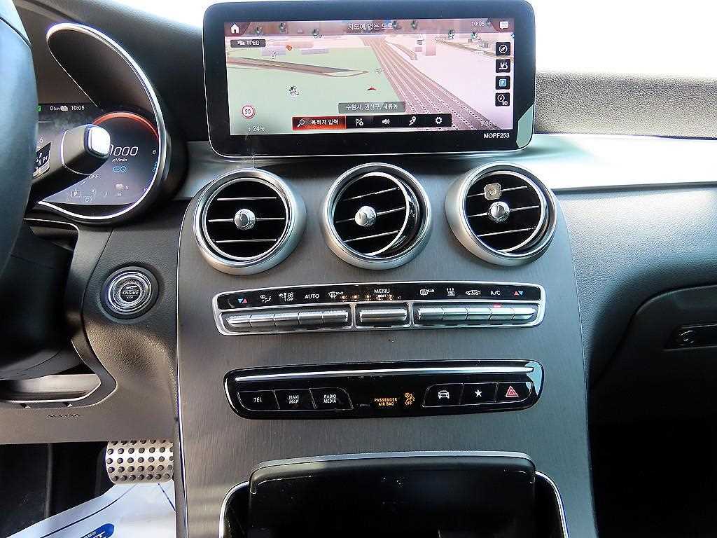 Mercedes Benz GLC Class 2021 Blanco - Importación desde Corea - HF Imports Iquique - Foto 13