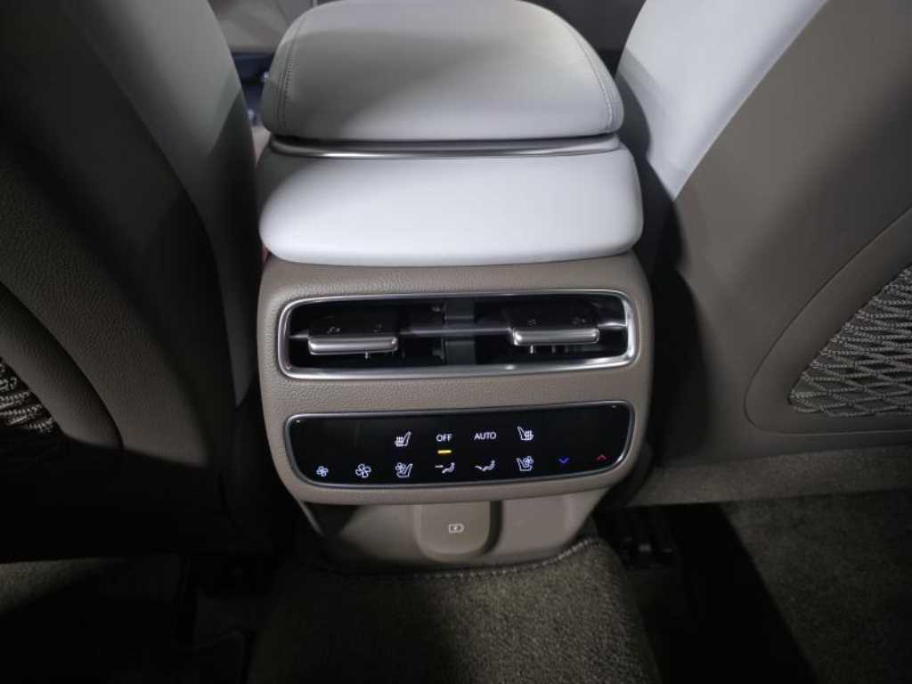 Genesis GV70 2025 - Importación desde Corea - HF Imports Iquique - Foto 13