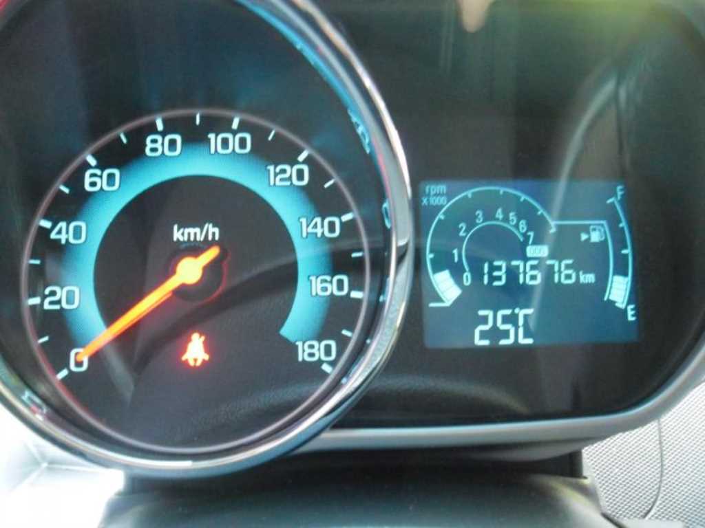 Chevrolet Spark - Vista 6