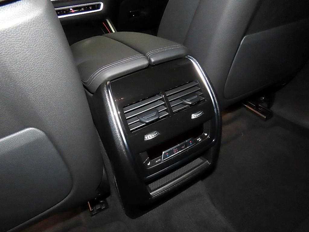 BMW X6 2024 Gris - Importación desde Corea - HF Imports Iquique - Foto 14