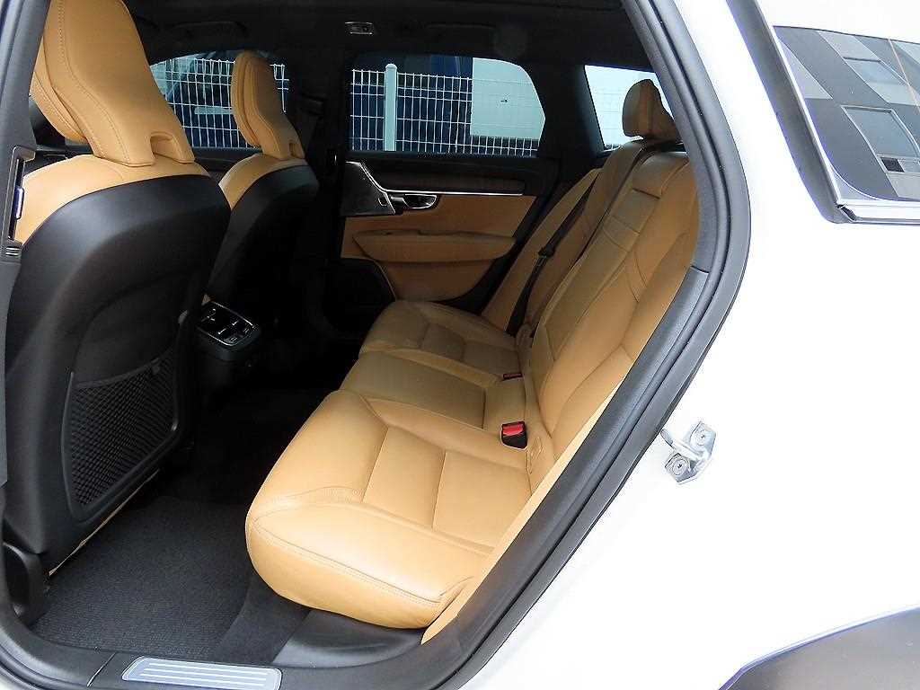 Volvo V90 - Vista 6