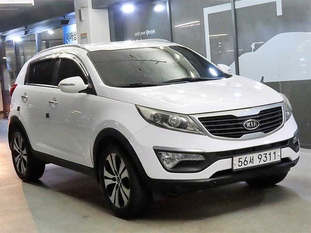 KIA Sportage 2012 Blanco - Importación desde Corea - HF Imports Iquique - Foto 1