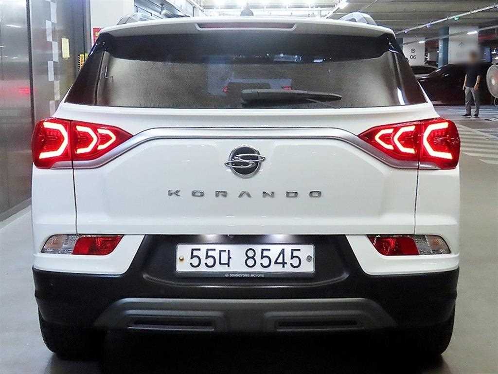 Ssangyong Korando - Vista 5