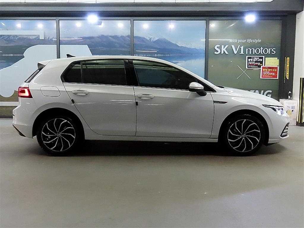 Volkswagen Golf - Vista 3