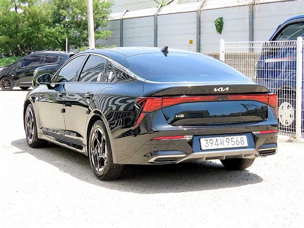 KIA K5 - Vista 3