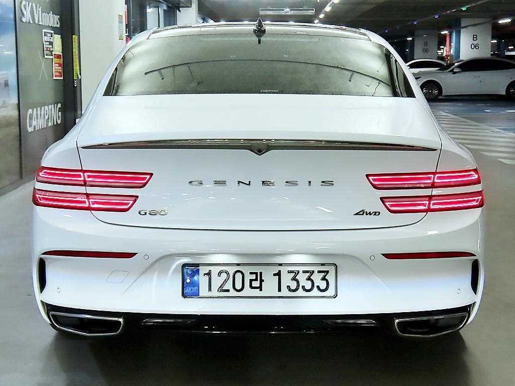 Genesis G80 - Vista 5