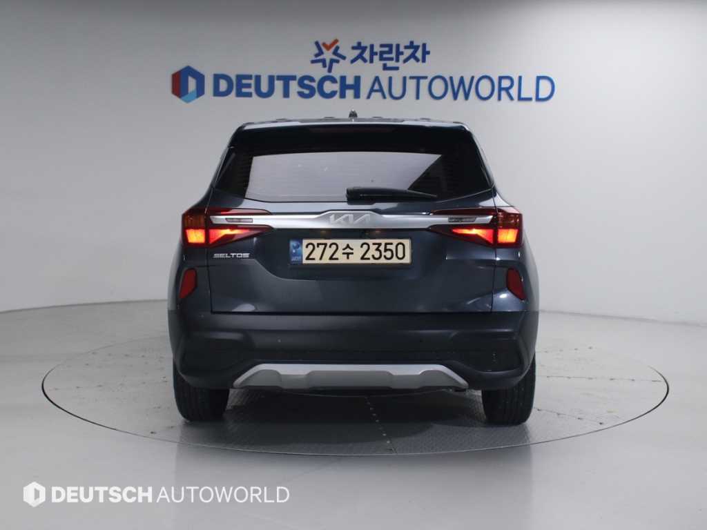 KIA Seltos - Vista 4