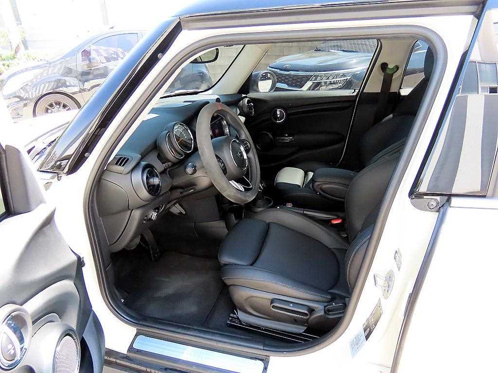 Mini Cooper - Vista 5
