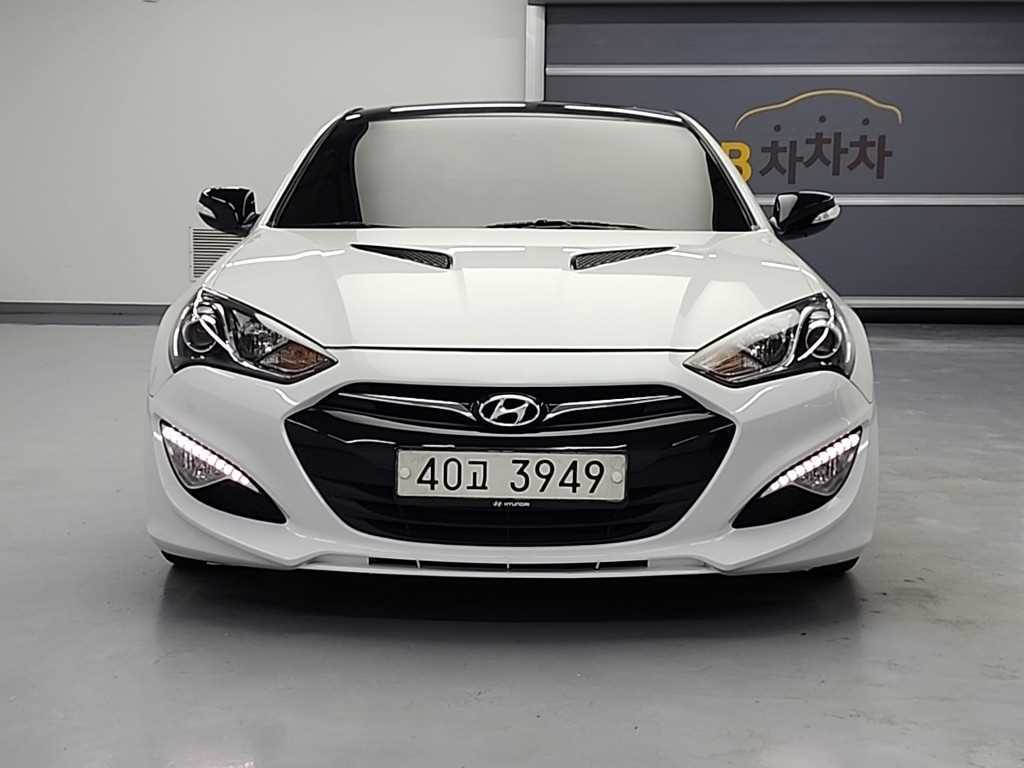 HYUNDAI Genesis 2013 Blanco - Importación desde Corea - HF Imports Iquique - Foto 1