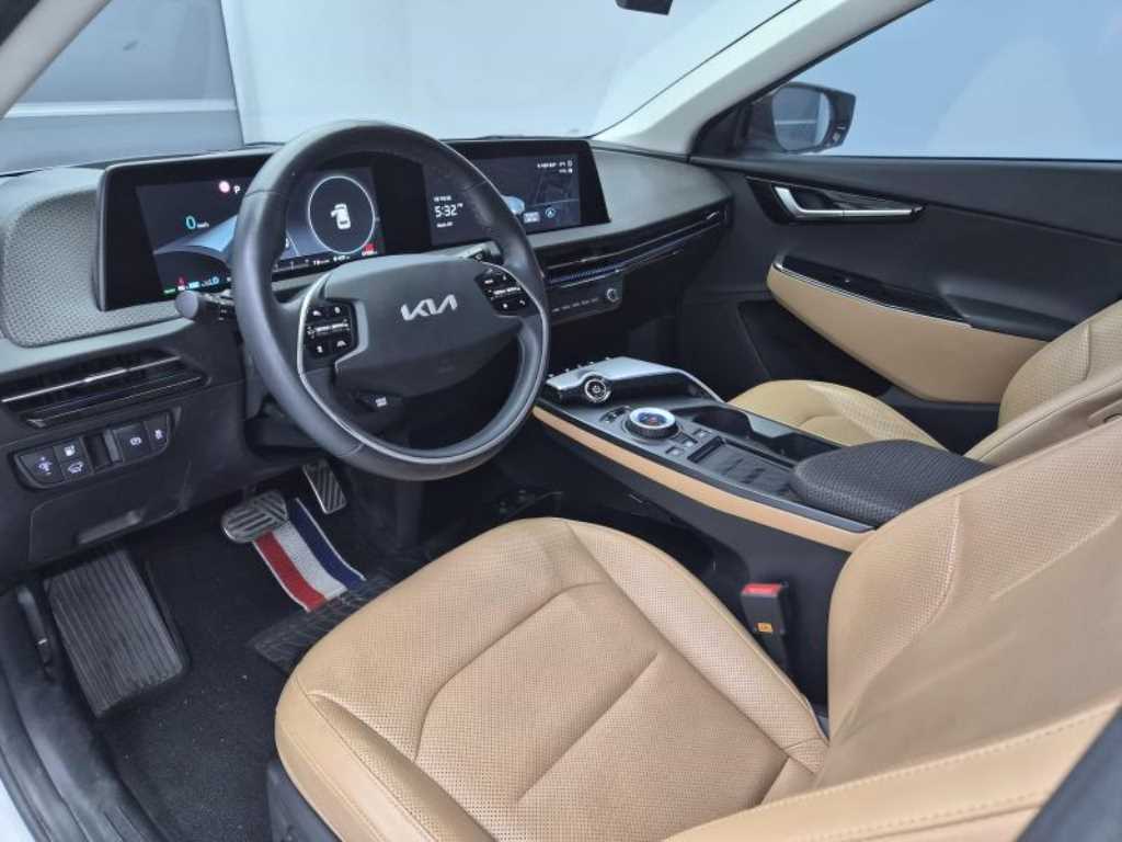 KIA EV6 - Vista 9