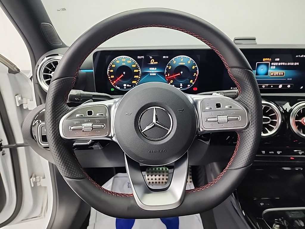 Mercedes Benz A Class - Vista 9