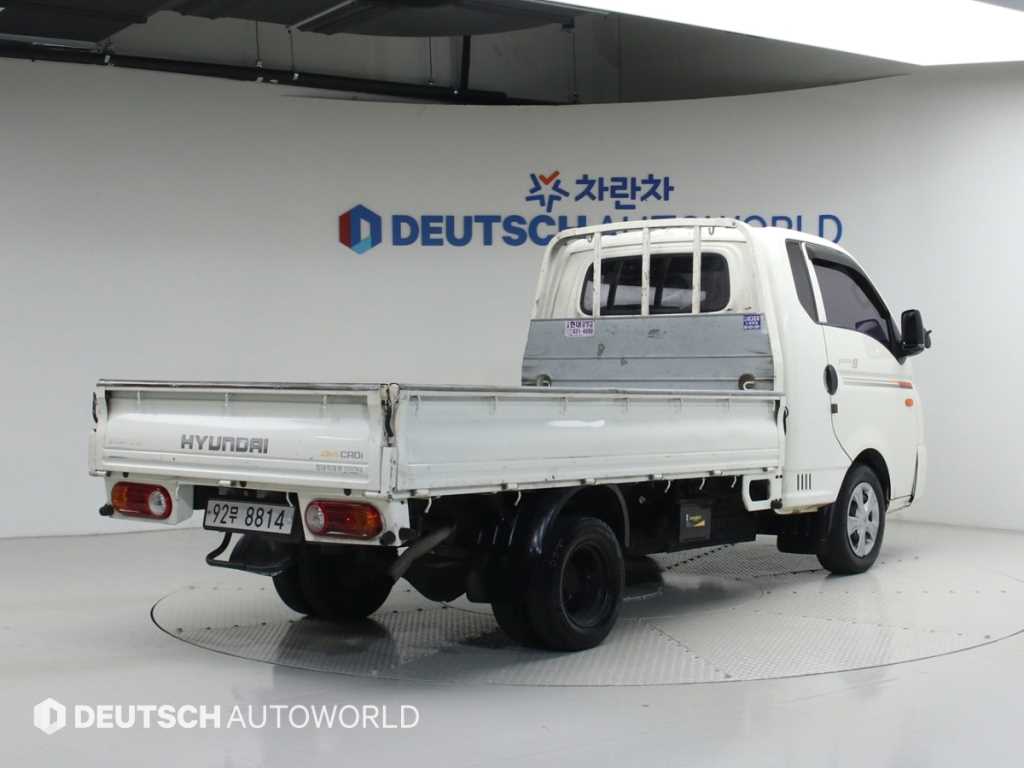 Small Truck Cargo (small) - Vista 2