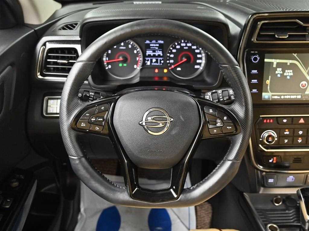 Ssangyong Tivoli - Vista 12