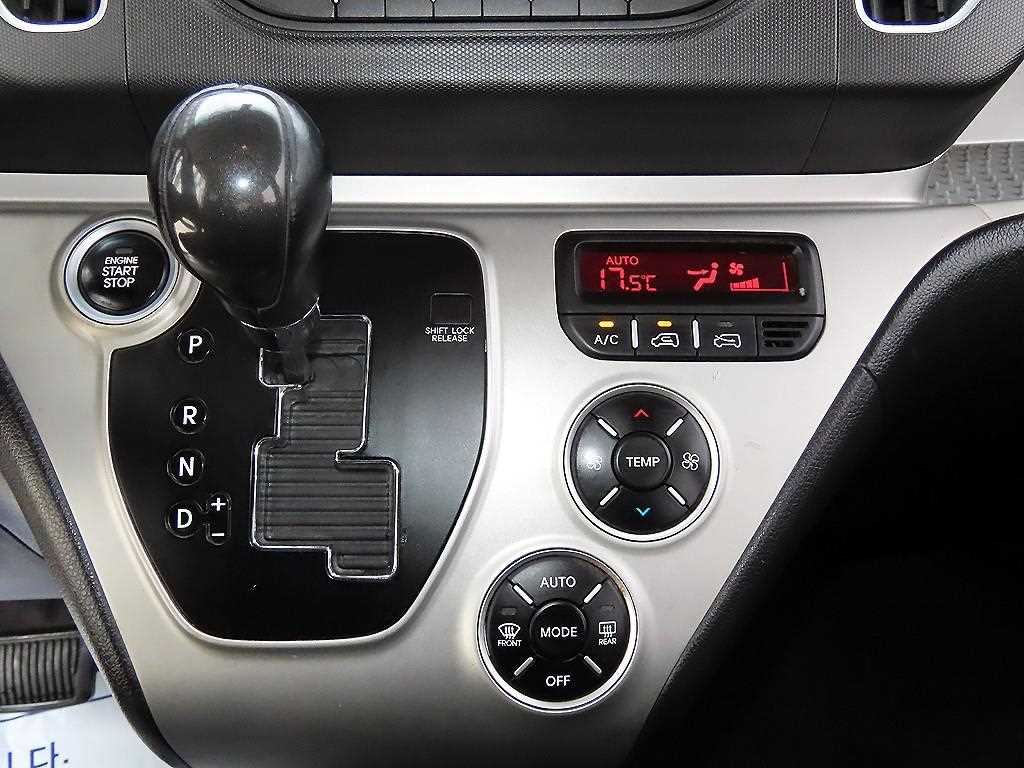 KIA Ray - Vista 10
