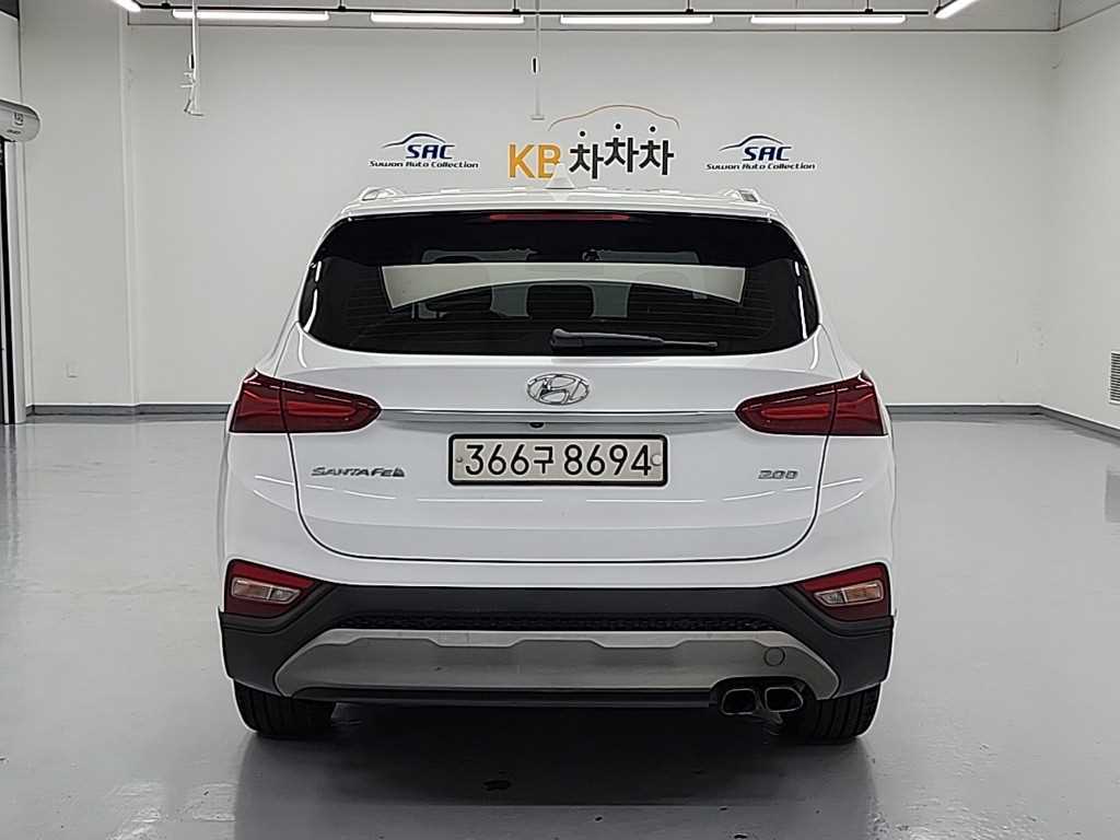 HYUNDAI Santa Fe - Vista 3