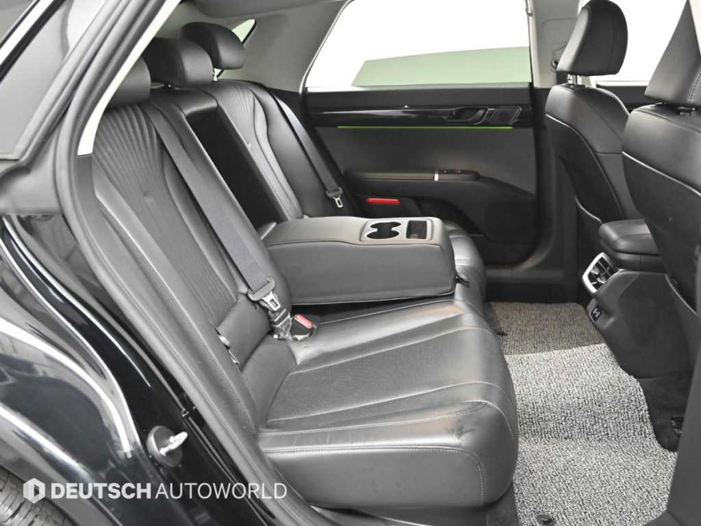 HYUNDAI Grandeur - Vista 12