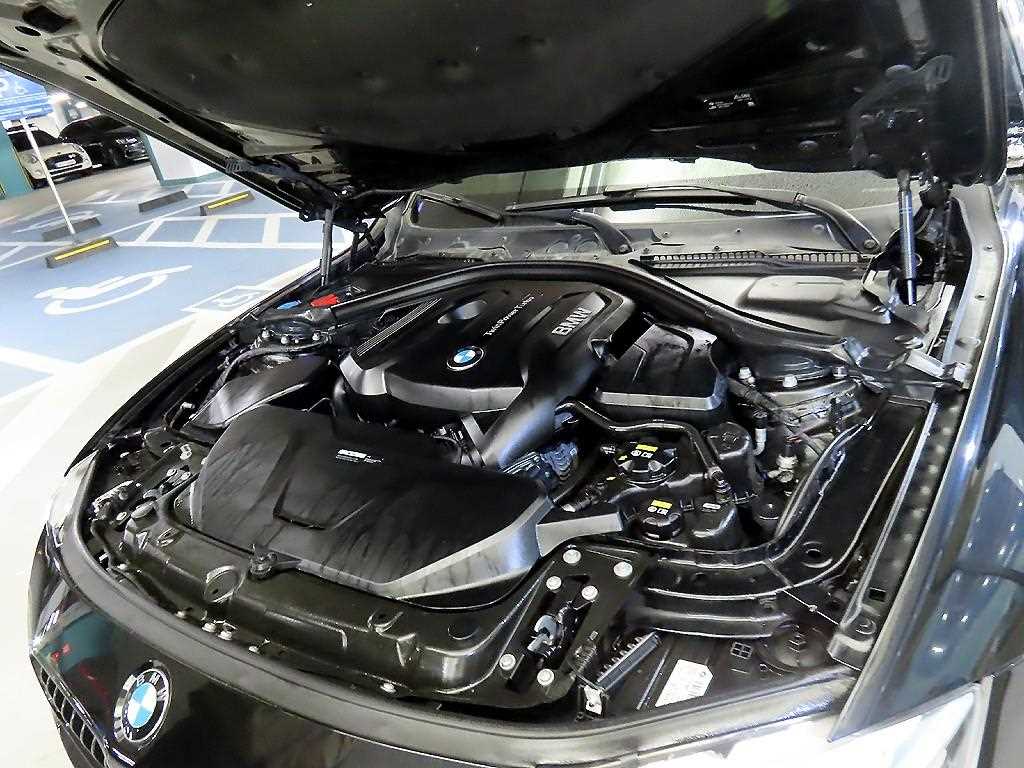 BMW 3 series 2018 Negro - Importación desde Corea - HF Imports Iquique - Foto 19