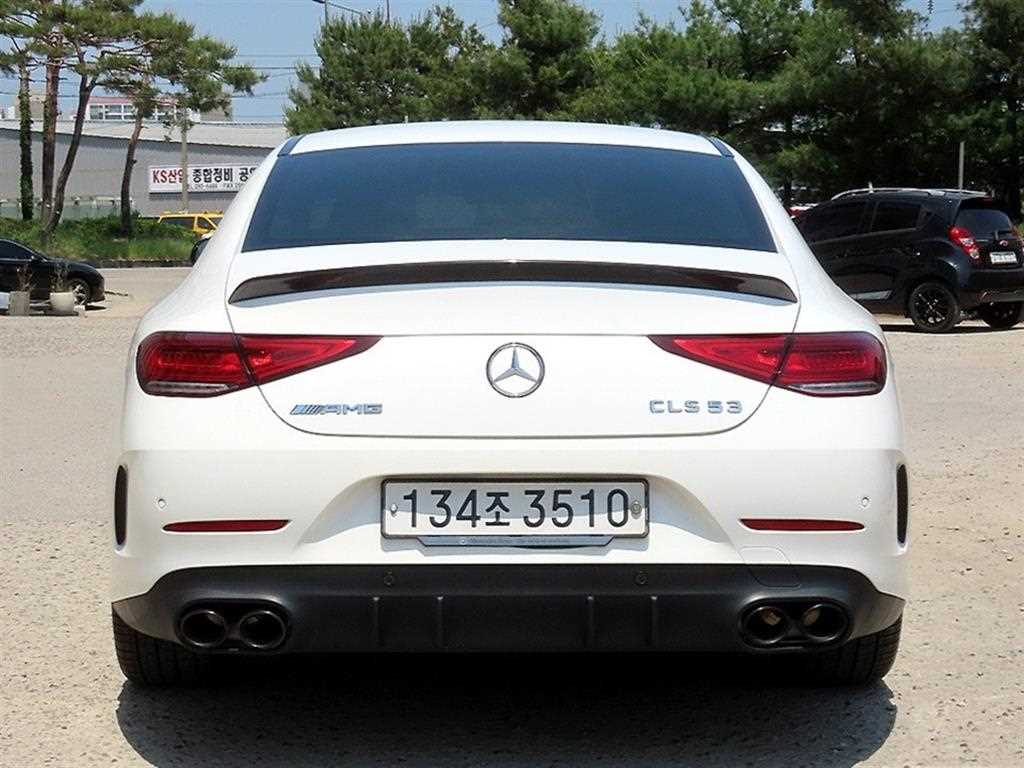 Mercedes Benz CLS Class - Vista 4