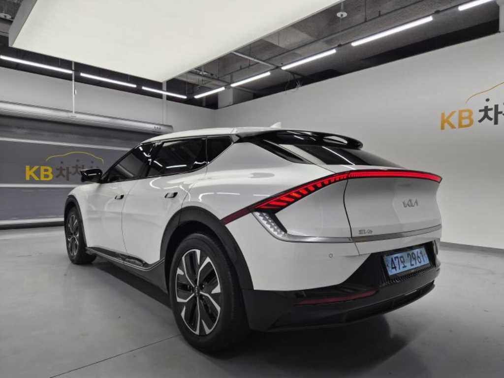 KIA EV6 - Vista 2
