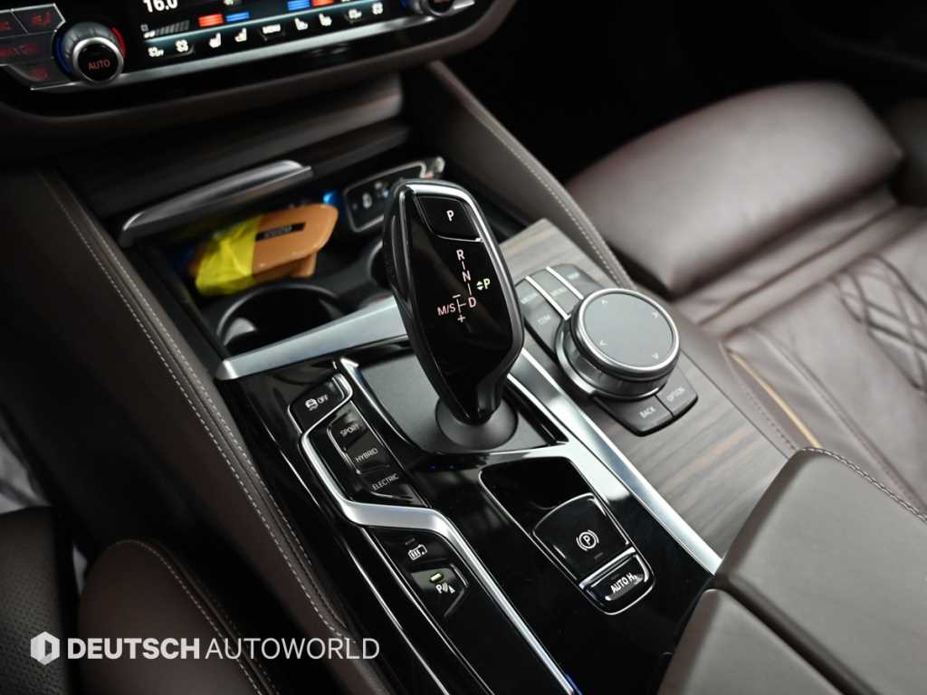 BMW 5 Series - Vista 9