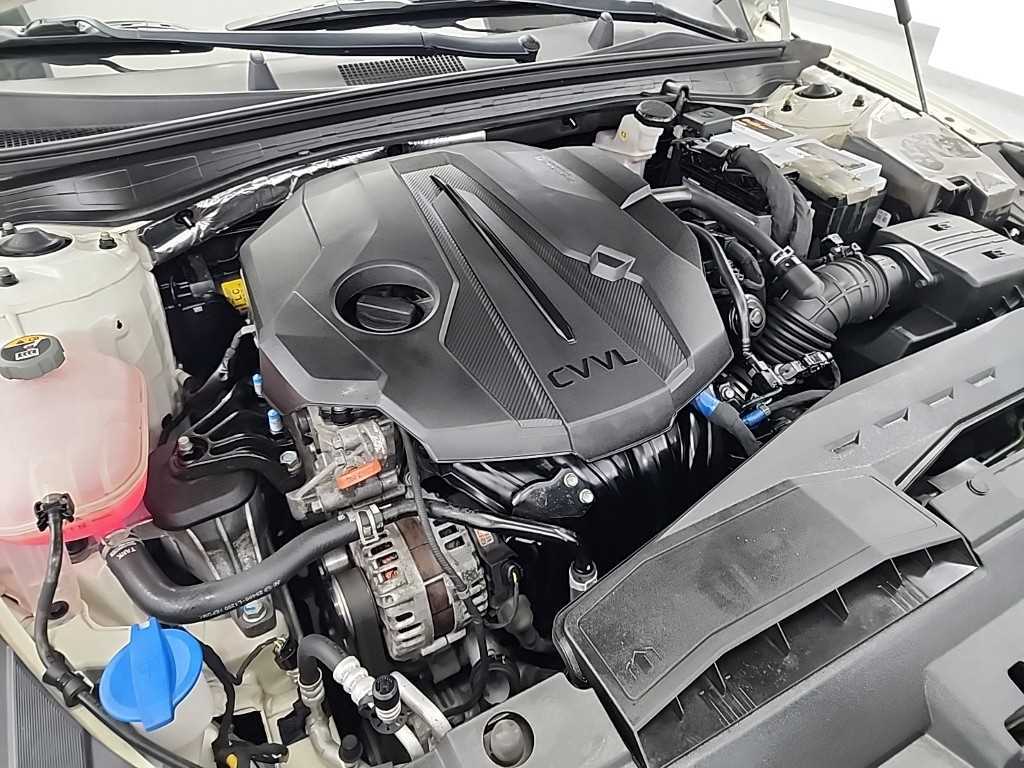 KIA K5 - Vista 5