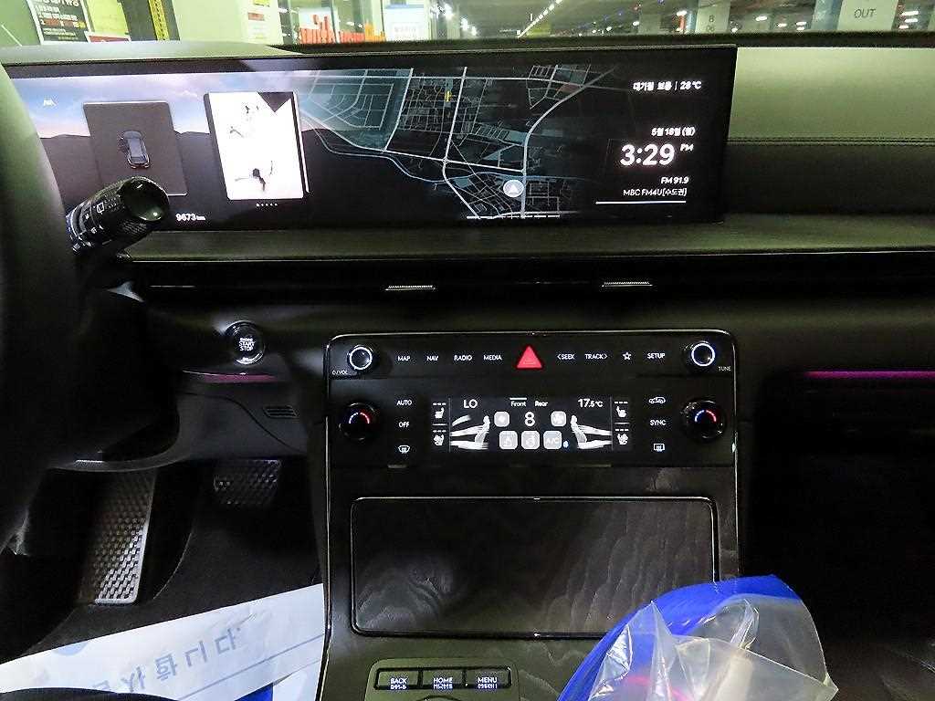 Genesis GV80 - Vista 11