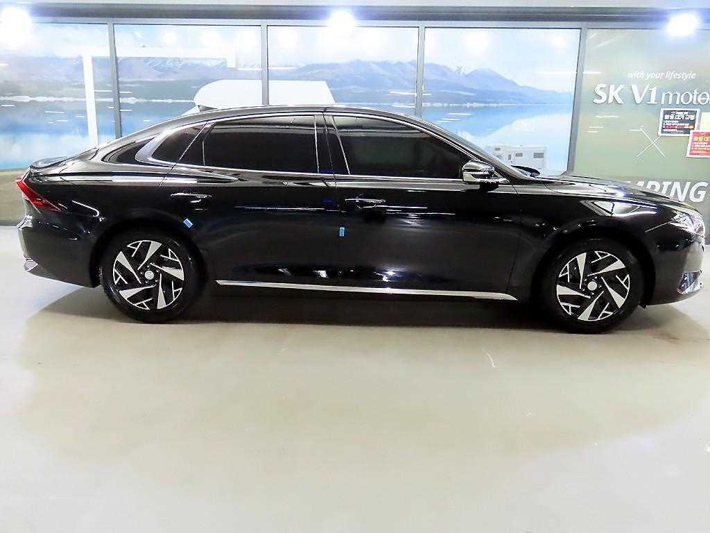 HYUNDAI Grandeur - Vista 3