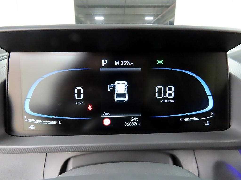 HYUNDAI Casper - Vista 8