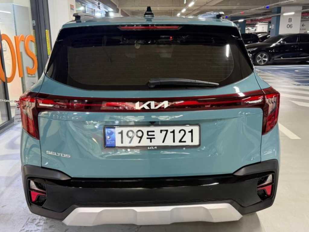 KIA Seltos - Vista 5