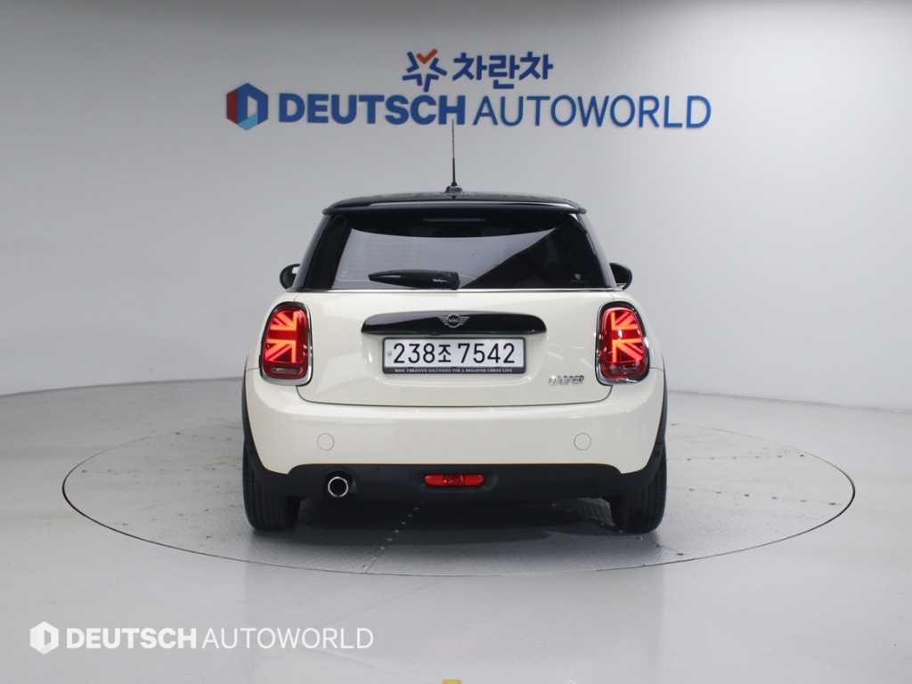 Mini Cooper - Vista 4