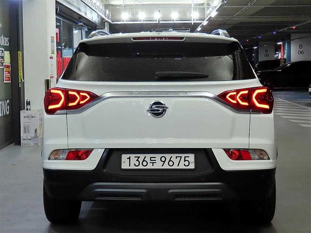 Ssangyong Korando - Vista 5
