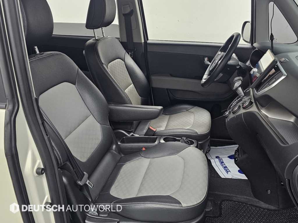 KIA Ray - Vista 10