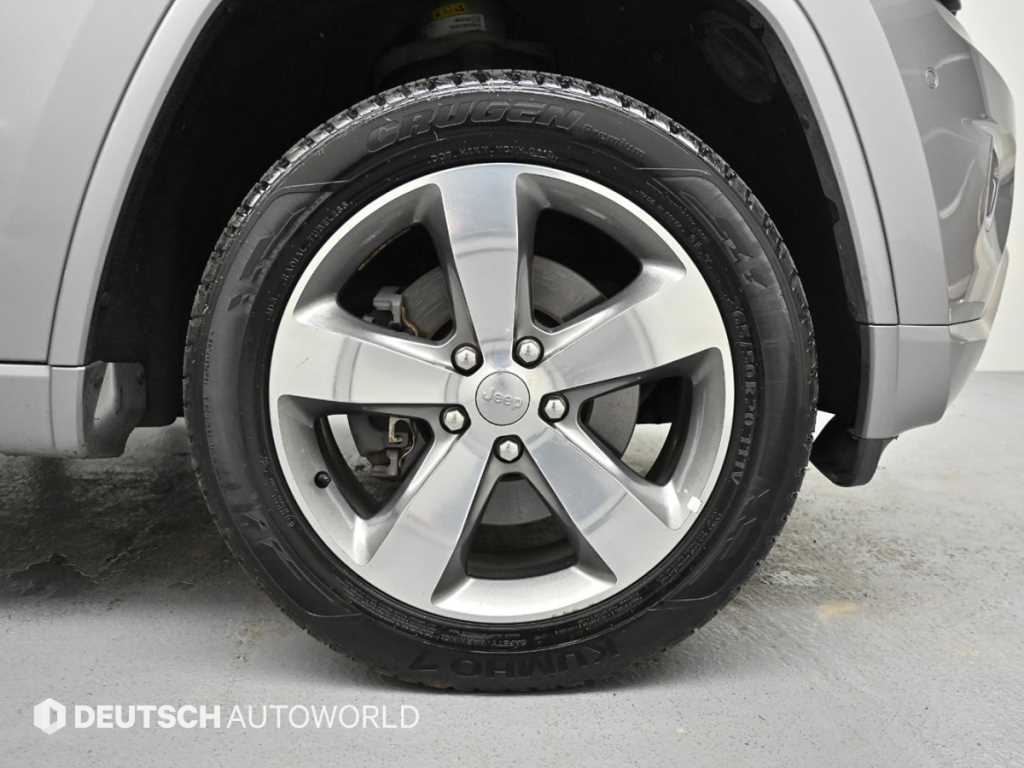 Jeep Cherokee - Vista 5