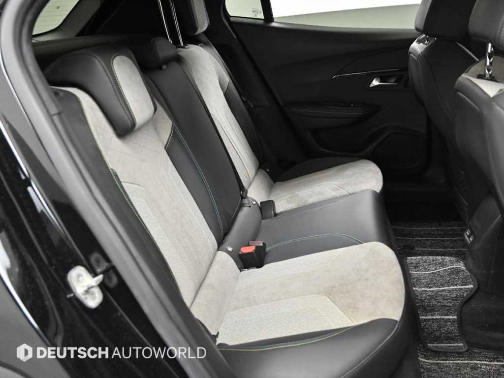 Peugeot 2008 - Vista 12