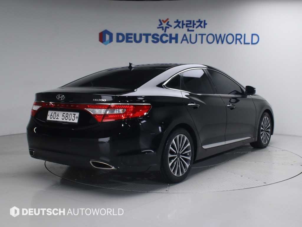 HYUNDAI Grandeur - Vista 2