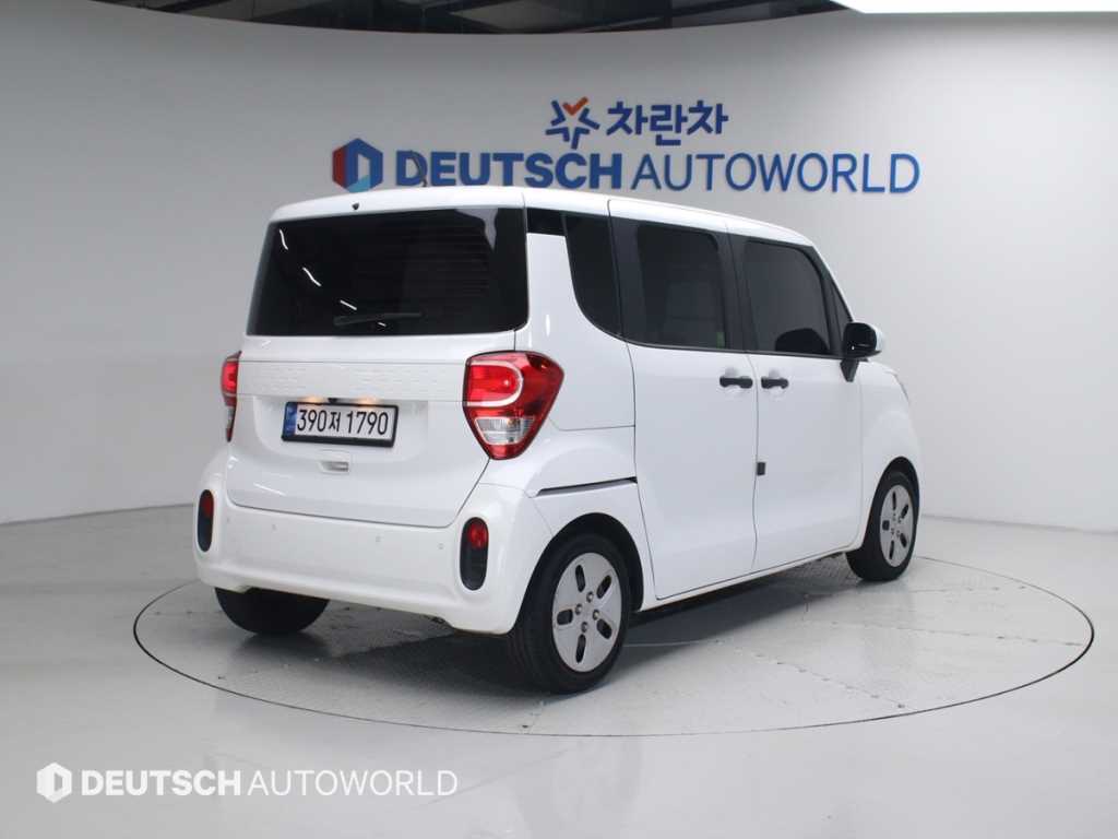 KIA Ray - Vista 2