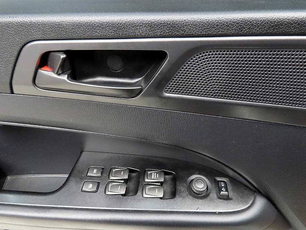 Ssangyong Rexton - Vista 11