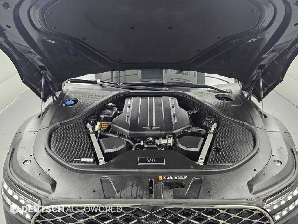 Genesis G90 - Vista 6