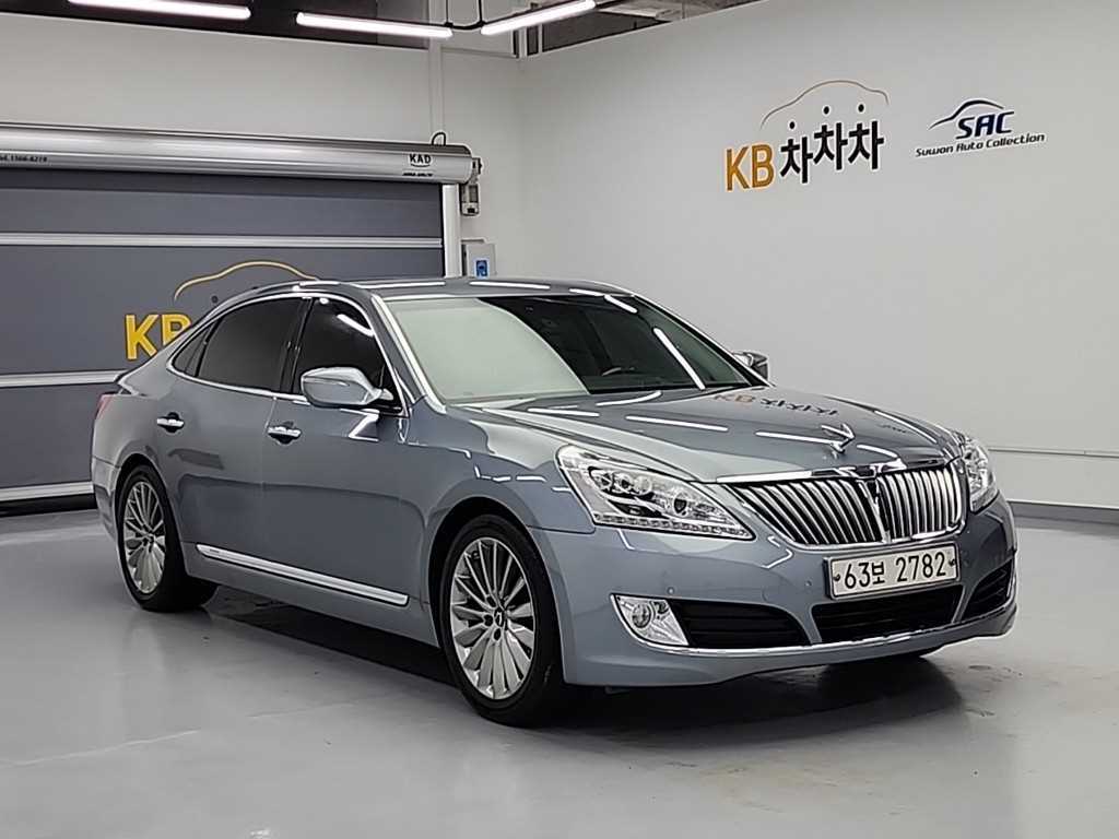 HYUNDAI Equus - Vista 4