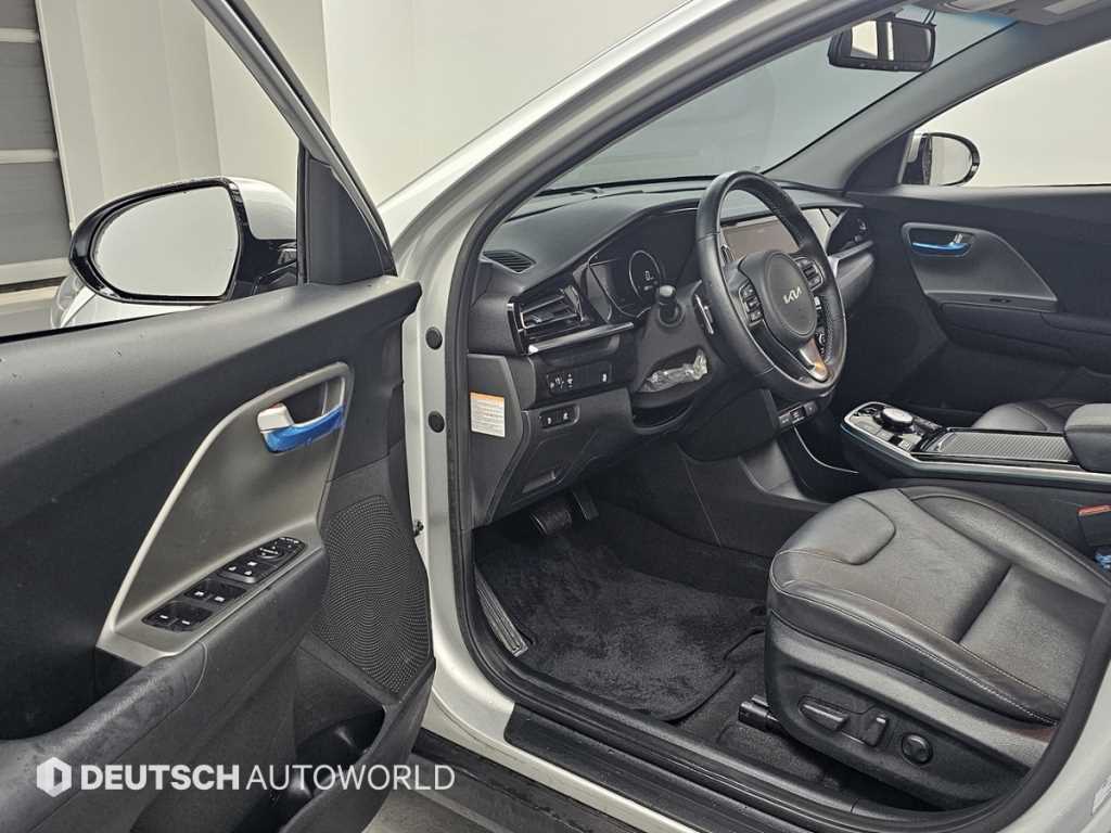 KIA Niro - Vista 11
