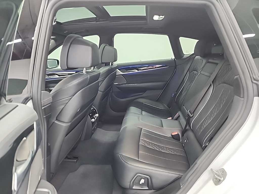 BMW Gran Turismo - Vista 12