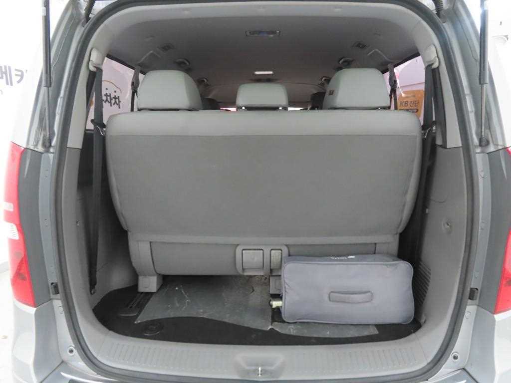 HYUNDAI Starex 2019 Gris - Importación desde Corea - HF Imports Iquique - Foto 17
