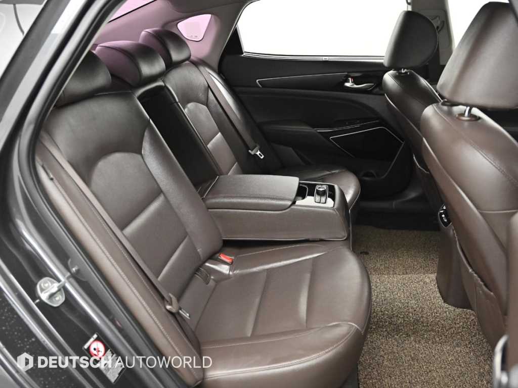 KIA K7 - Vista 12