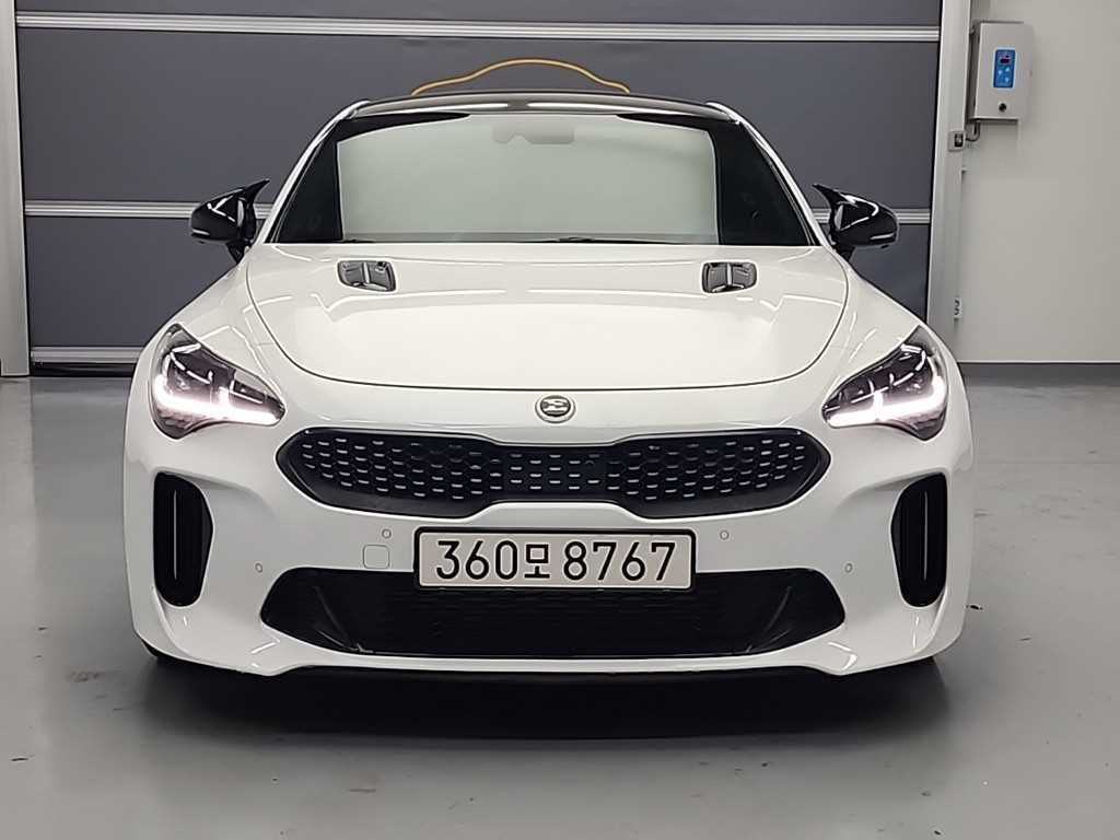KIA Stinger - Vista 2