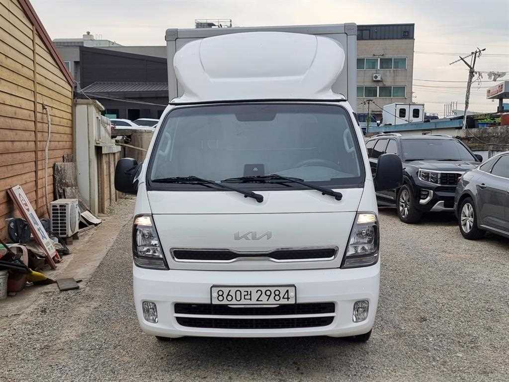 Small Truck Normal Box(High Deck) 2023 Blanco - Importación desde Corea - HF Imports Iquique - Foto 1