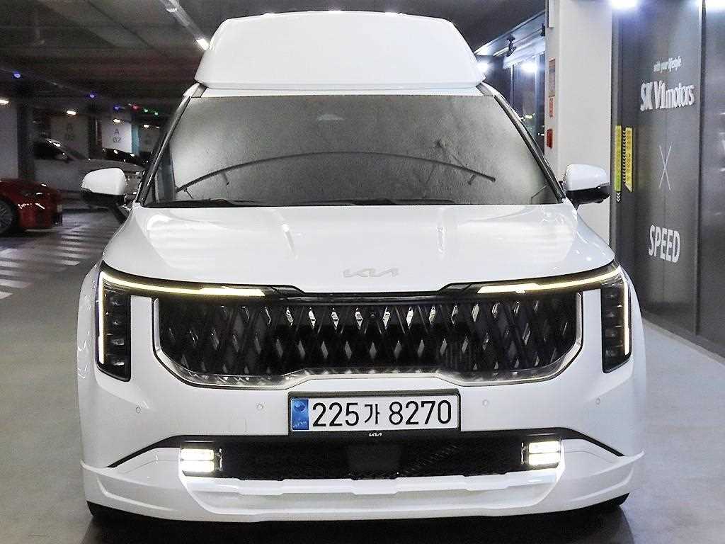 KIA Carnival - Vista 2